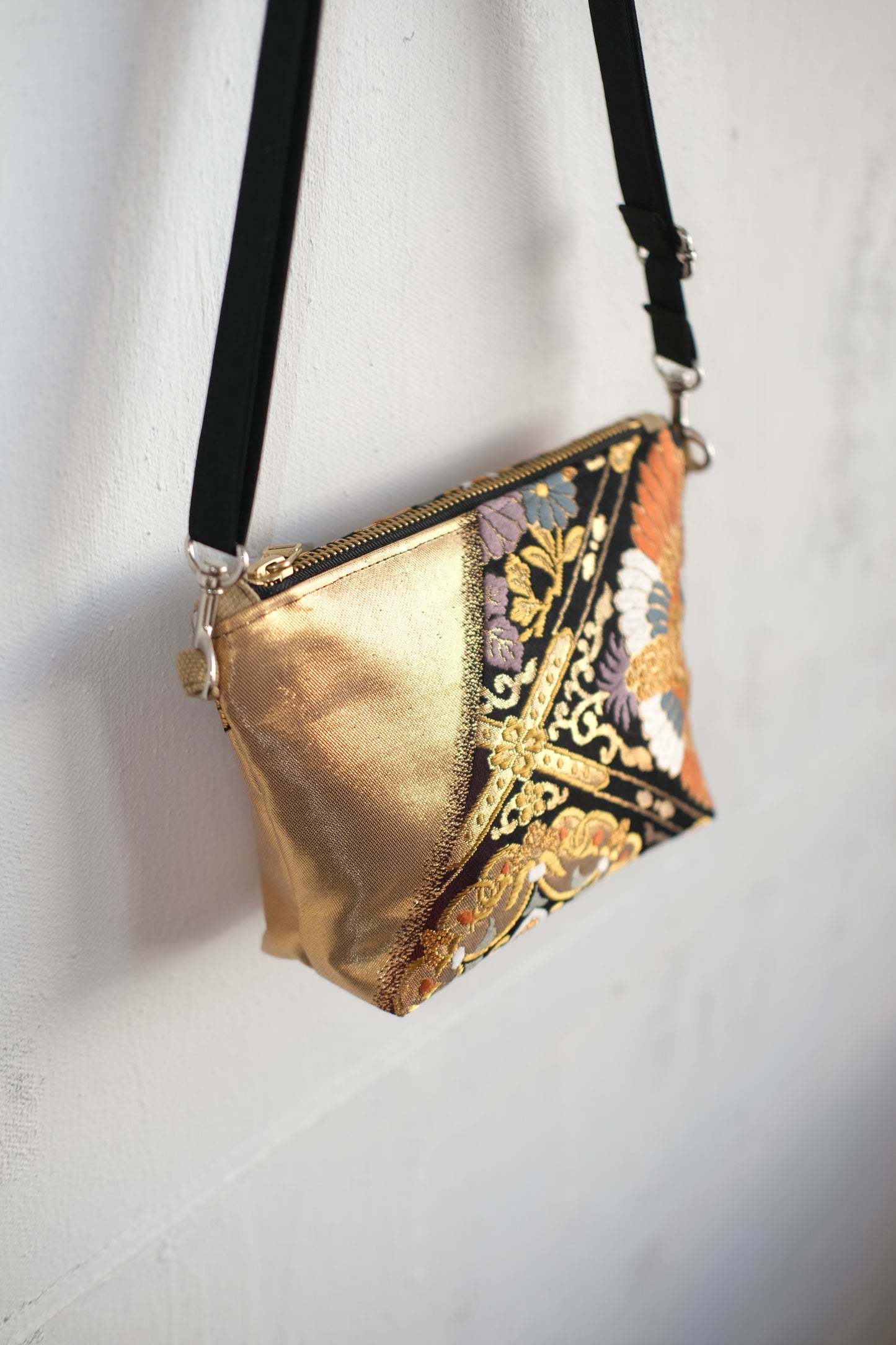 Obi Crossbody Pouch S