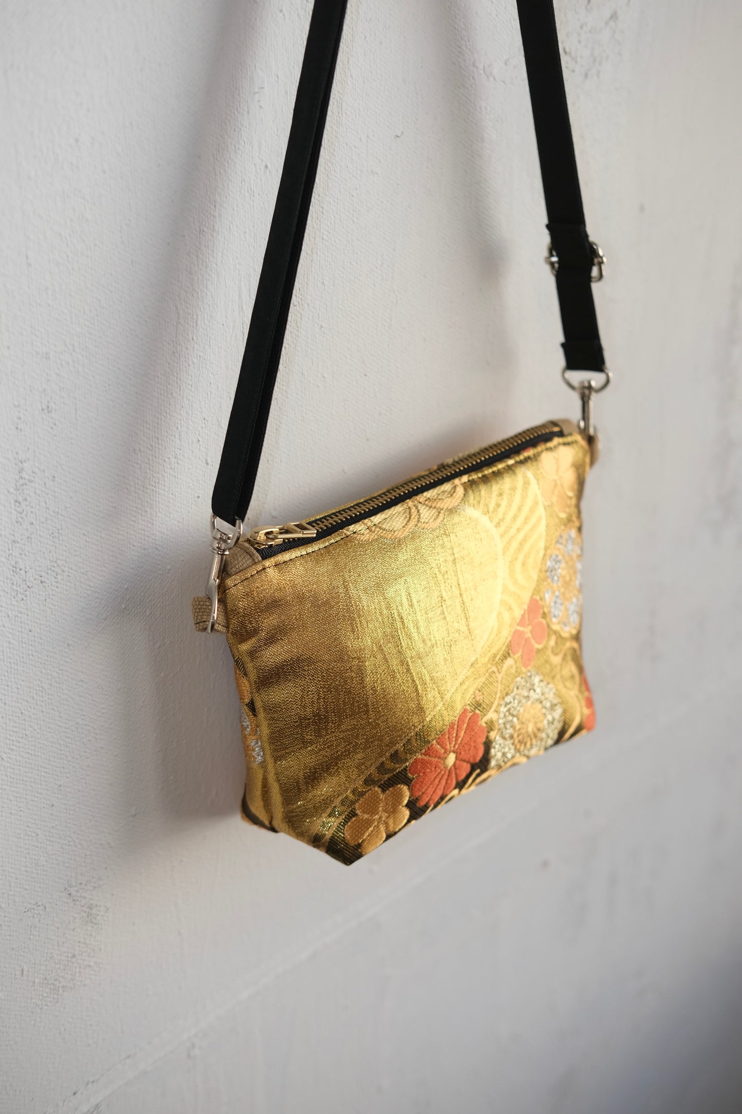 Obi Crossbody Pouch S