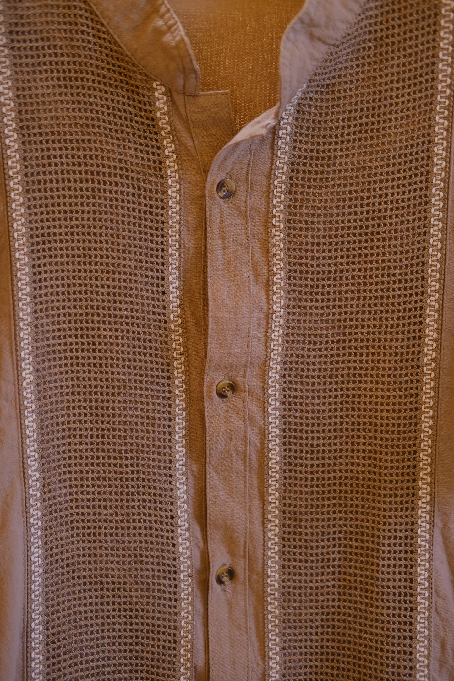 GUAYABERA (Tan)