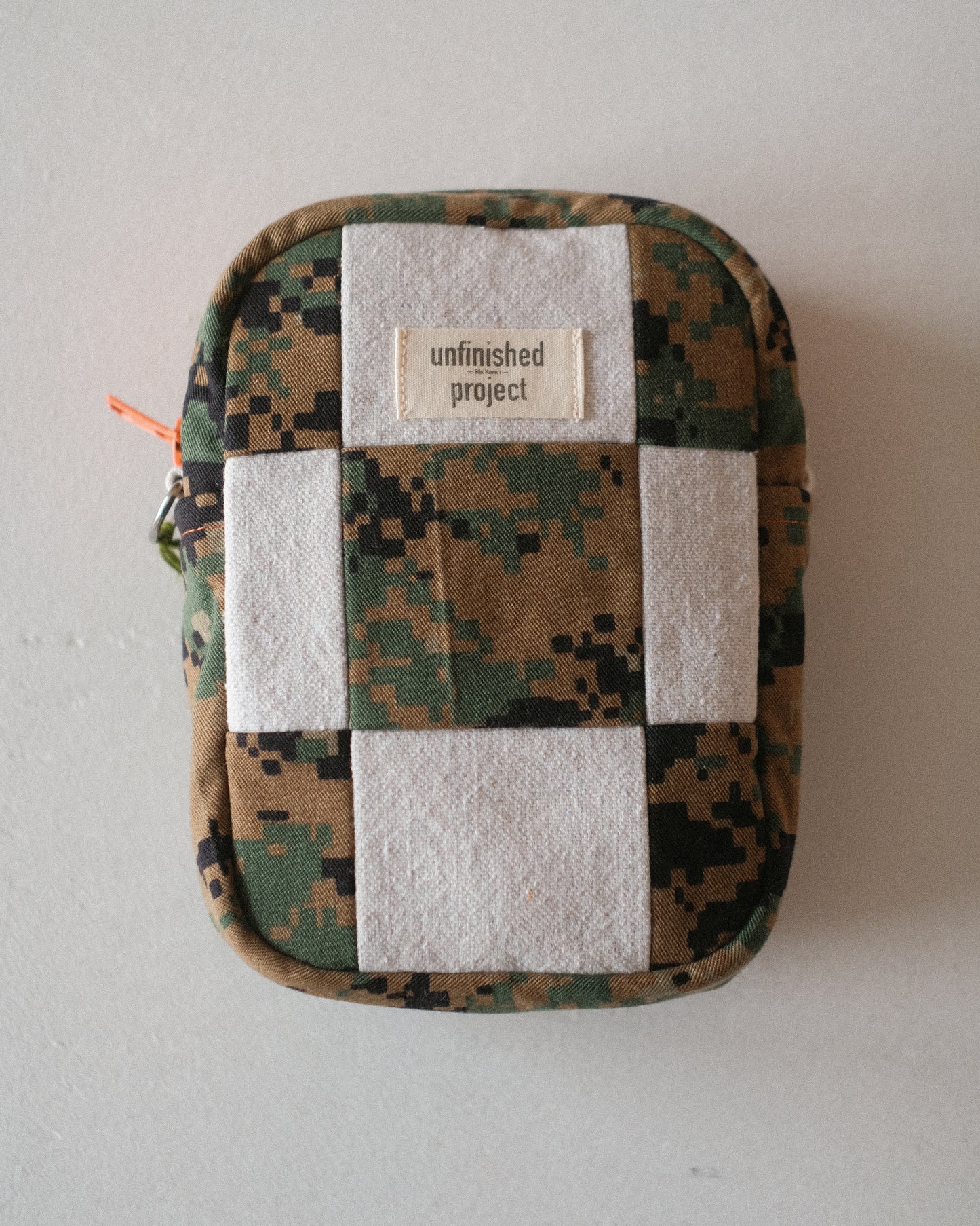 CHKRD Traveler Crossbody Bag - CAMO