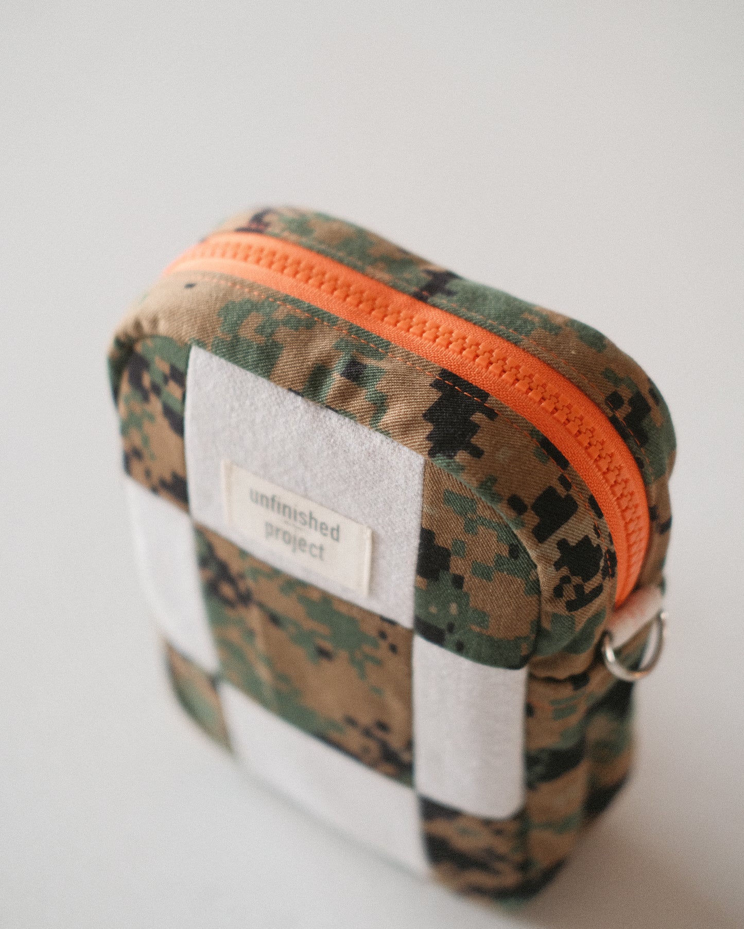 CHKRD Traveler Crossbody Bag - CAMO